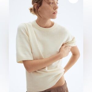 H&M Cream KNIT T-SHIRT size M